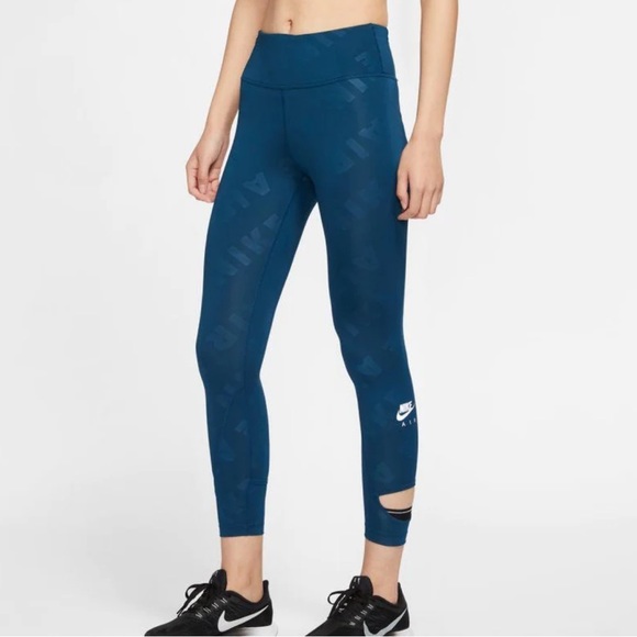 Nike Pants - Nike Air 7/8 running tights